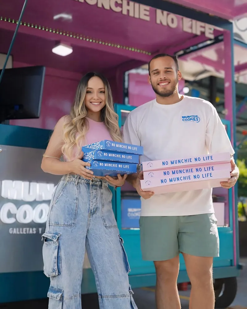David y Nelly, fundadores de Munchie Cookies