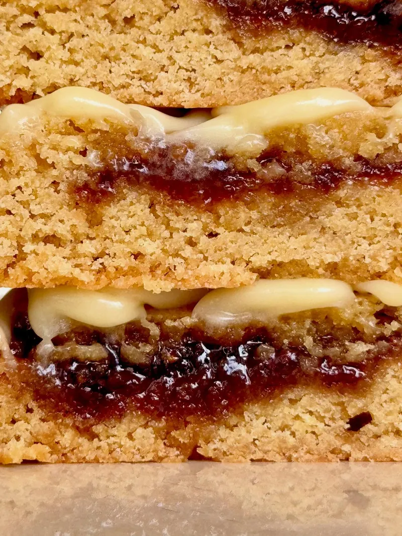 Galleta Munchie Cookies sabor Munchie - La protagonista de la casa, rellena y coronada con Nutella